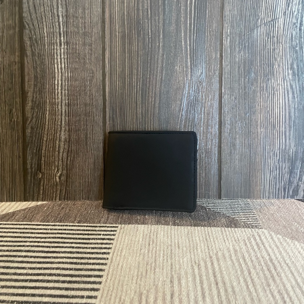 Classic Zara Black Leather Wallet